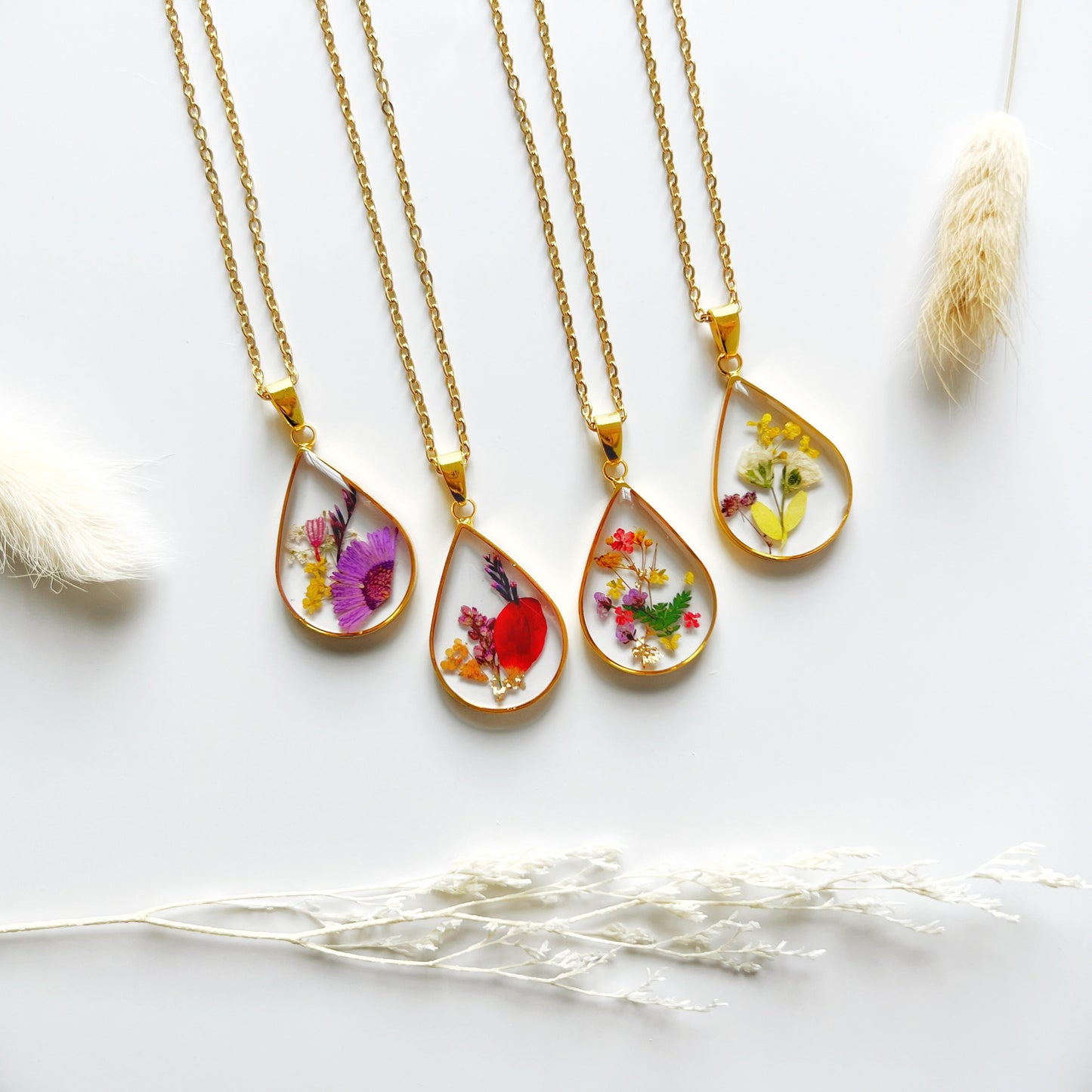 Birth Flower Necklace V.1