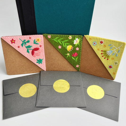 Embroidered Flower Corner Bookmarks – Gift-Ready