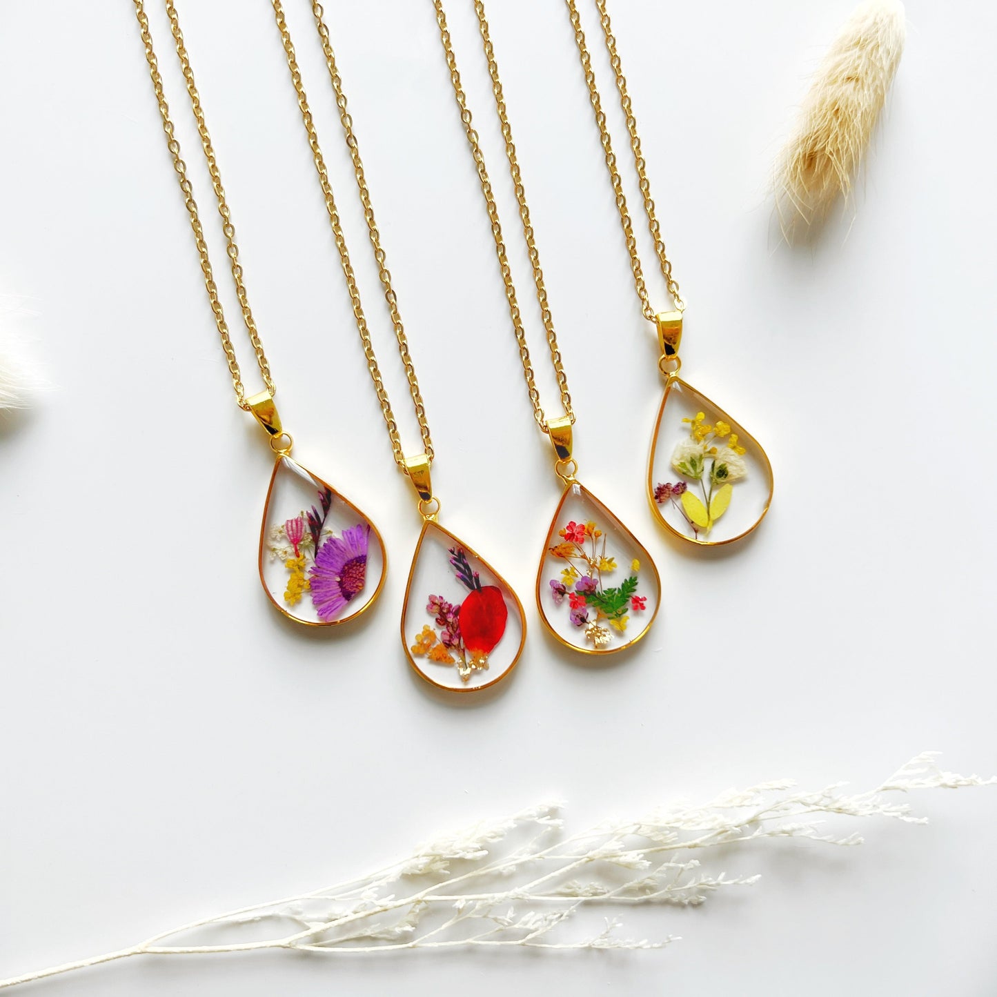 Birth Flower Necklace V.1